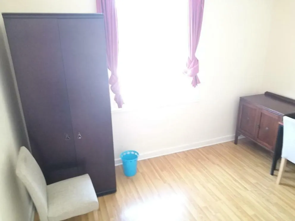 Simon Square Apartment إدنبرة